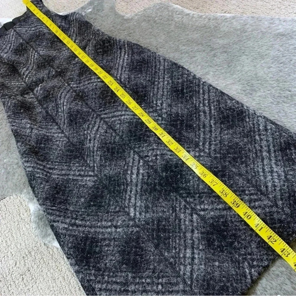 Banana Republic Wool Blend Dress - Picture 10 of 13